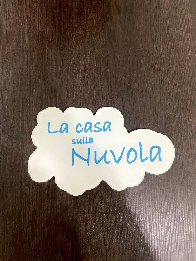 La Casa Sulla Nuvola Duomo Centro Storico Di Napoli Apartamento Exterior foto