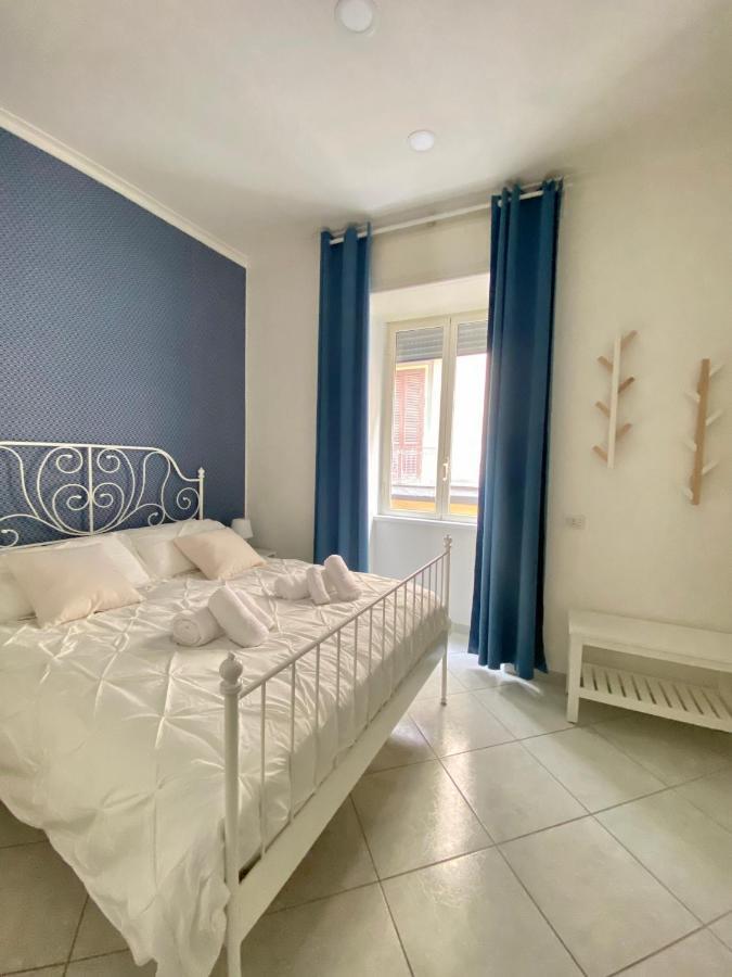 La Casa Sulla Nuvola Duomo Centro Storico Di Napoli Apartamento Exterior foto