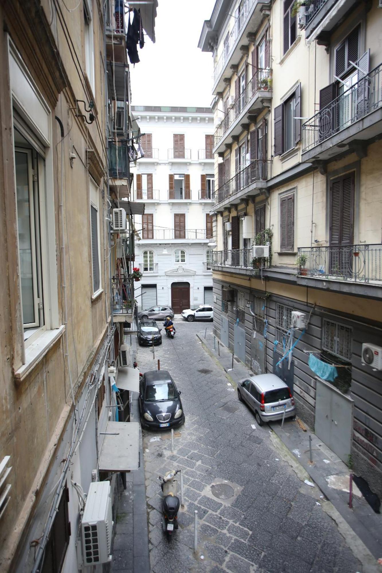 La Casa Sulla Nuvola Duomo Centro Storico Di Napoli Apartamento Exterior foto